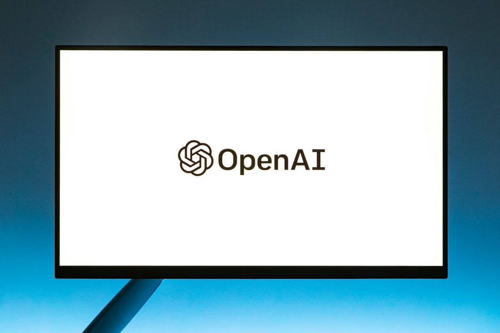 OpenAI consolida aliança com Microsoft e mira expansão agressiva na Índia